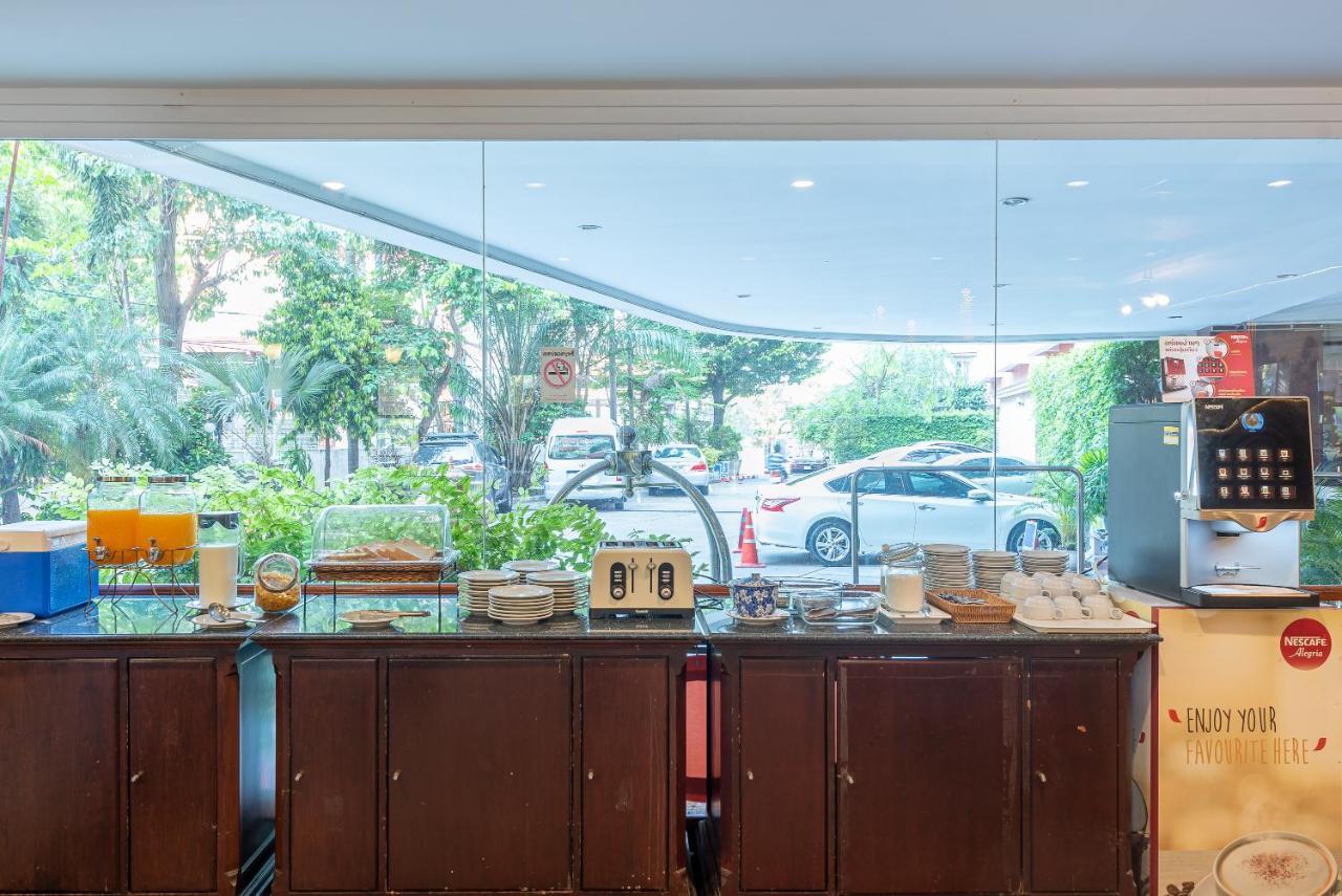 Nonthaburi Palace Hotel Exterior photo