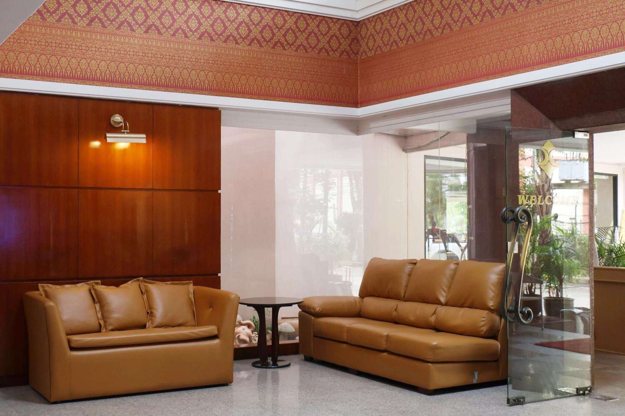 Nonthaburi Palace Hotel Exterior photo